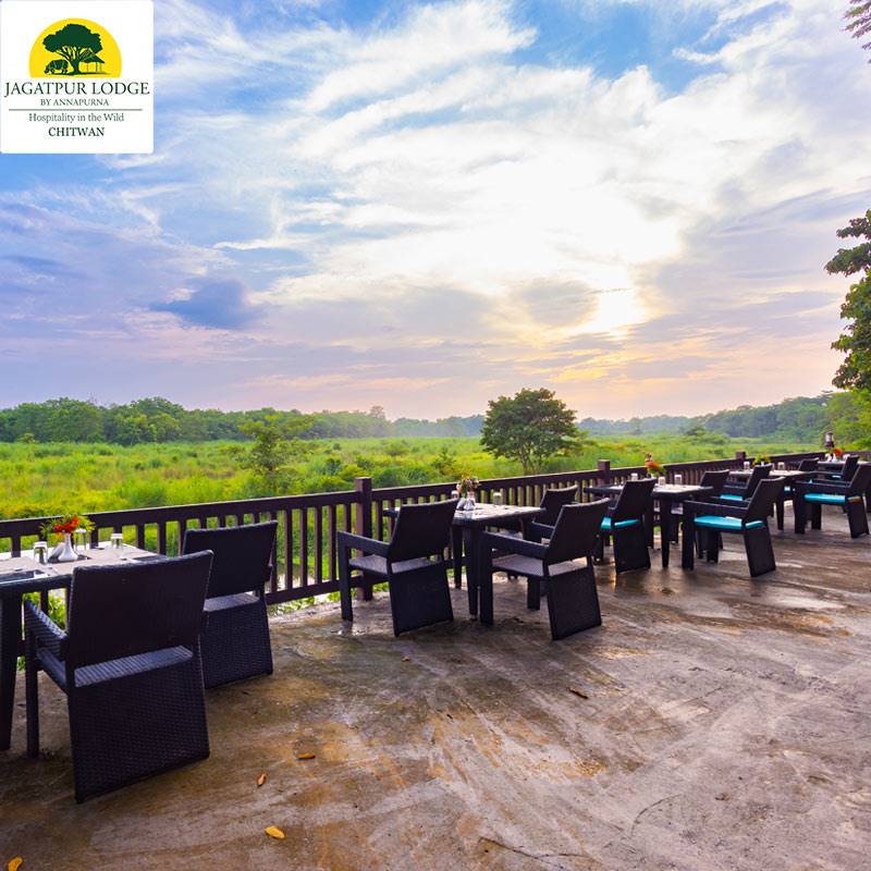 Jagatpur Lodge for Staycation for Two - Deluxe Room - Bed & Breakfast - CHTWN