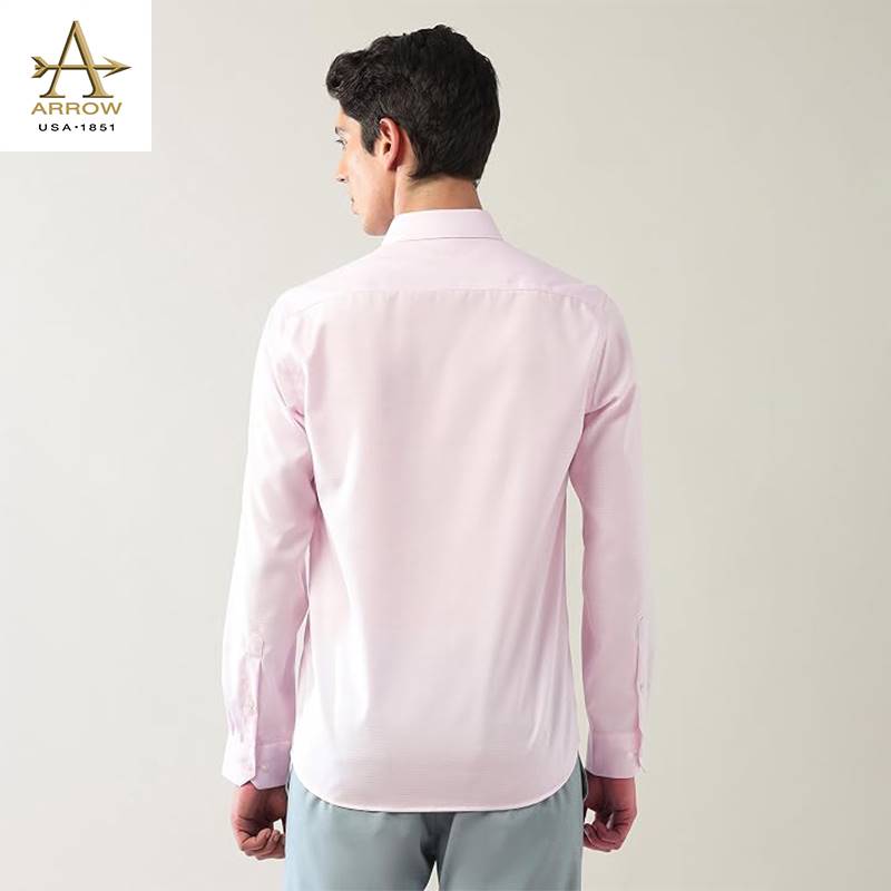 Arrow Men's Light Pink Textured Pattern Slim fit Autopress Formal Shirt (ARAJSH0127)