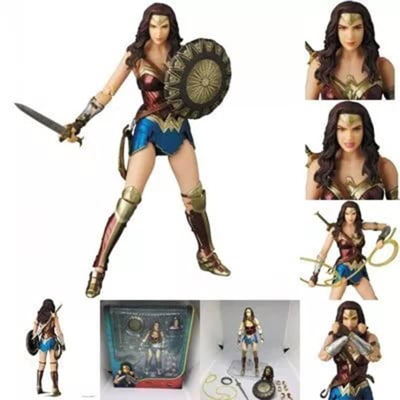 Mafex Wonder Woman Action Figure 16cm