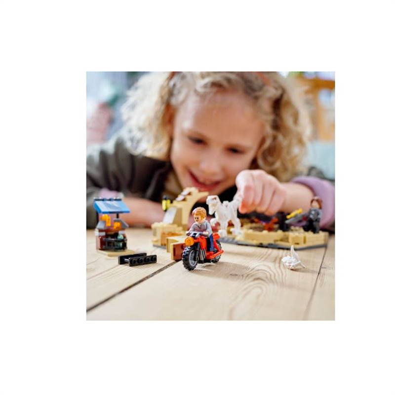 LEGO Atrociraptor Dinosaur Bike Chase (76945)