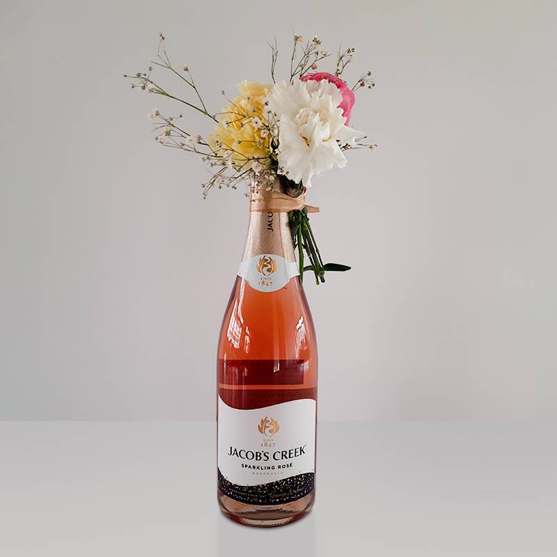 Jacob's Creek Sparkling Rose Wine (750 ml) with Mini Floral Bouquet