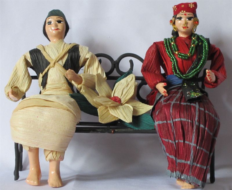 Gurung Couple (16cm x 16cm)