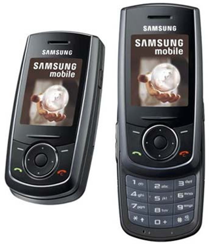 Samsung Mobile Phone M600 with FM, Camera, Folding