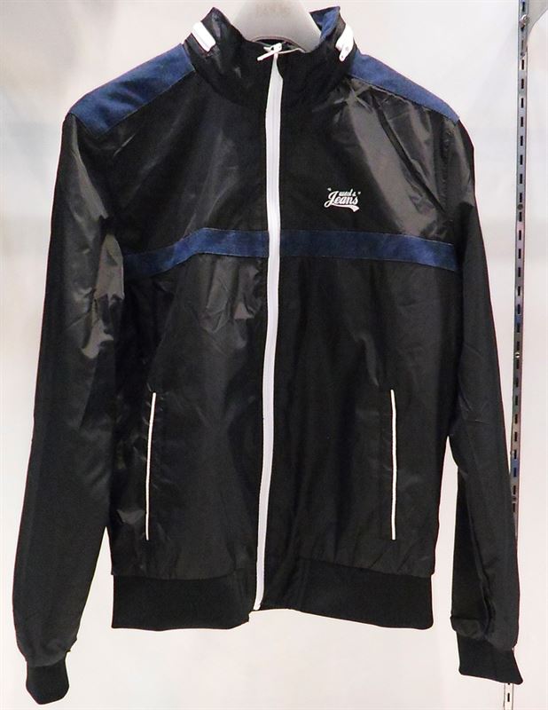 Jeanswest Gents Black Windsheater (41 122004) (2010)