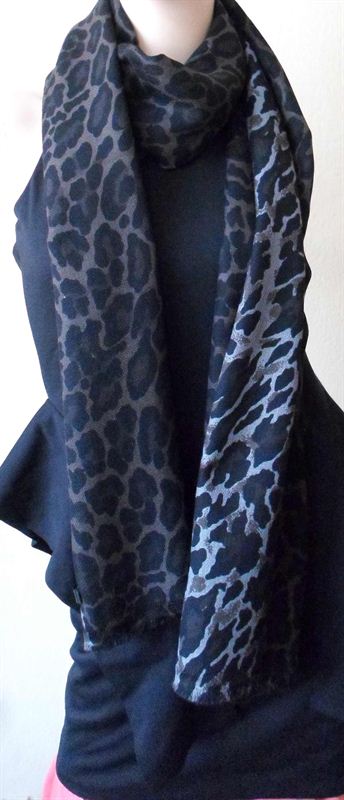 Inaya Animal Print Pashmina Shawl(IN 17)