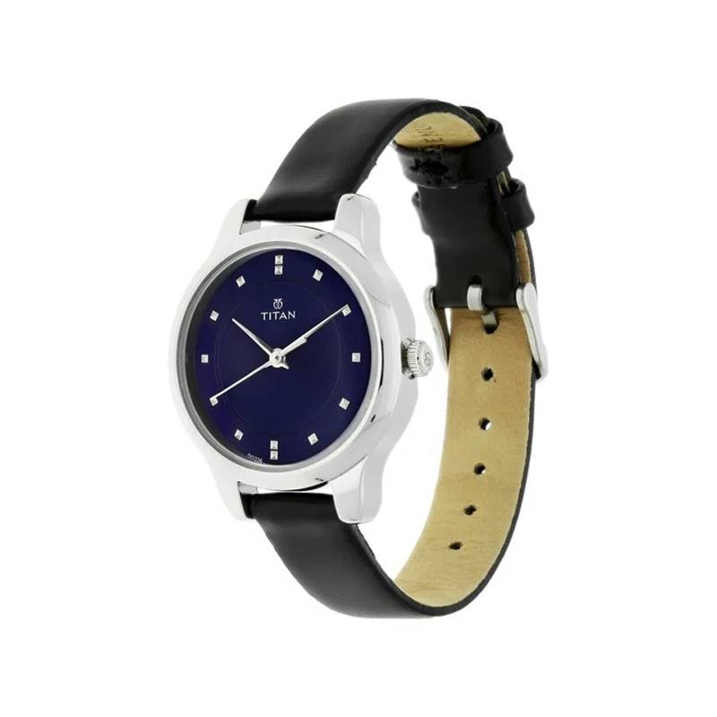 Titan Women's Chic minimalist watch with Blue dial and leather strap 2481SL08