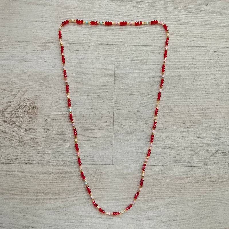 Red and White Delicate Potey Necklace