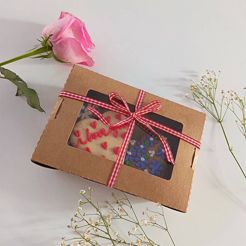 Sweetheart Cookie Box with Pink Rose