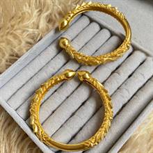 Gold-polished Kada Bala Bracelet (1 pc) by Collection de Euphoria