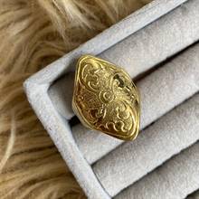 Gold-polished Pyakha Angu (Ring) by Collection de Euphoria