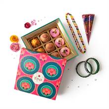 Shrawan Mithai with Shringar Hamper - Type E