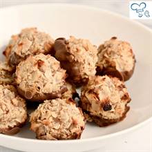 Peanut Macaruns (Qty 10) from European Bakery