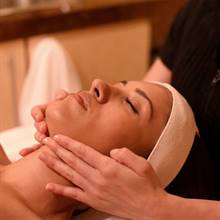 PREMIUM CARE FACIAL (75 MIN)