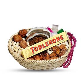 Masala Basket (1000 gm) with Makhamali Mala, Saptarangi Tika & Jajanka