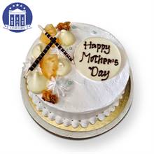 Mother's Day Pineapple Cake (1 kg) by 5-Star Chefs