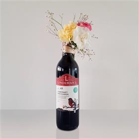 Lindeman's Bin 45 Cabernet Sauvignon Red Wine (750 ml) with Mini Floral Bouquet