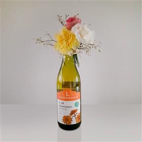 Lindeman's Bin 65 Chardonnay White Wine (750 ml) with Mini Floral Bouquet