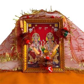 Goddess Laxmi and Lord Ganesh Photo Frame with Mala, Chunni and Aasan - T1