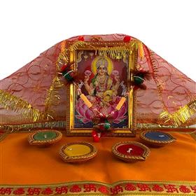 Goddess Laxmi Photo Frame with Mala, Chunni, Diyo and Aasan - T2