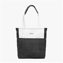 The Haku Rec Tote Bag from Burman Bags