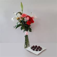 An Evening Soiree Floral Bouquet with Belgian Chocolates Gift Set