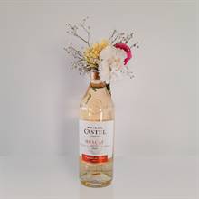 Maison Castel Muscat White Wine (750 ml) with Mini Floral Bouquet