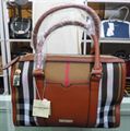 Ladies Imitate Burberry Handbag (907)