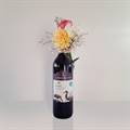 Lindeman's Bin 50 Shiraz Red Wine (750 ml) with Mini Floral Bouquet